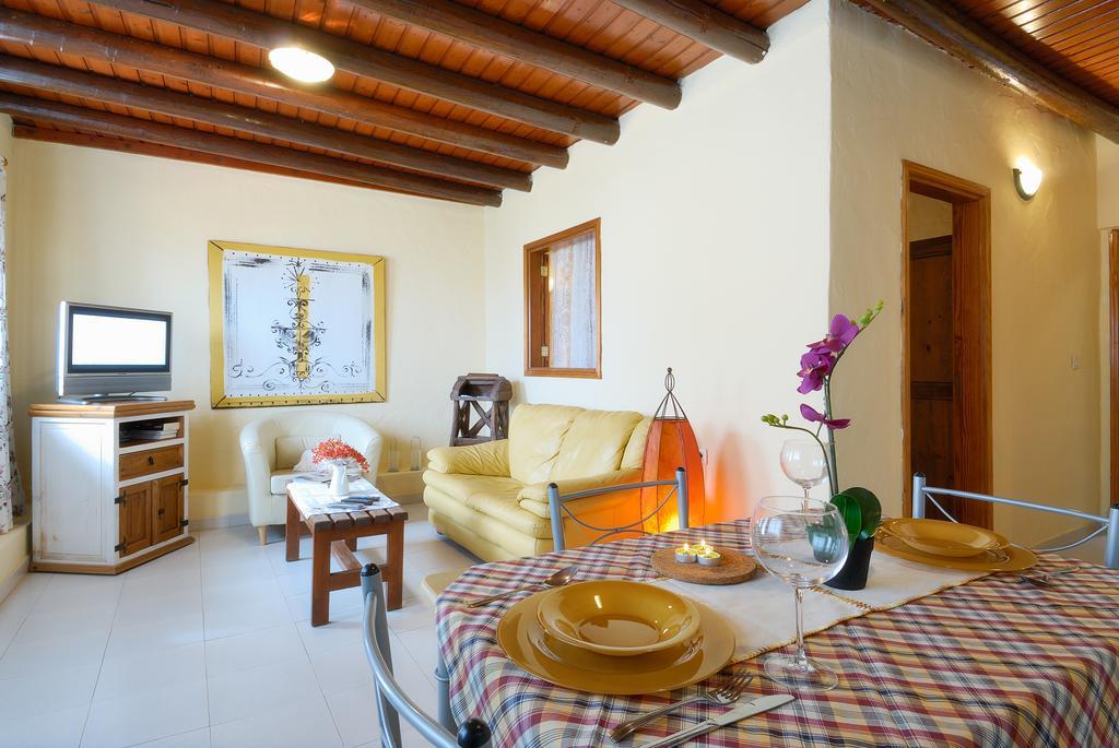 Apartment Caracol Punta Mujeres Sea Views أرايتا الغرفة الصورة